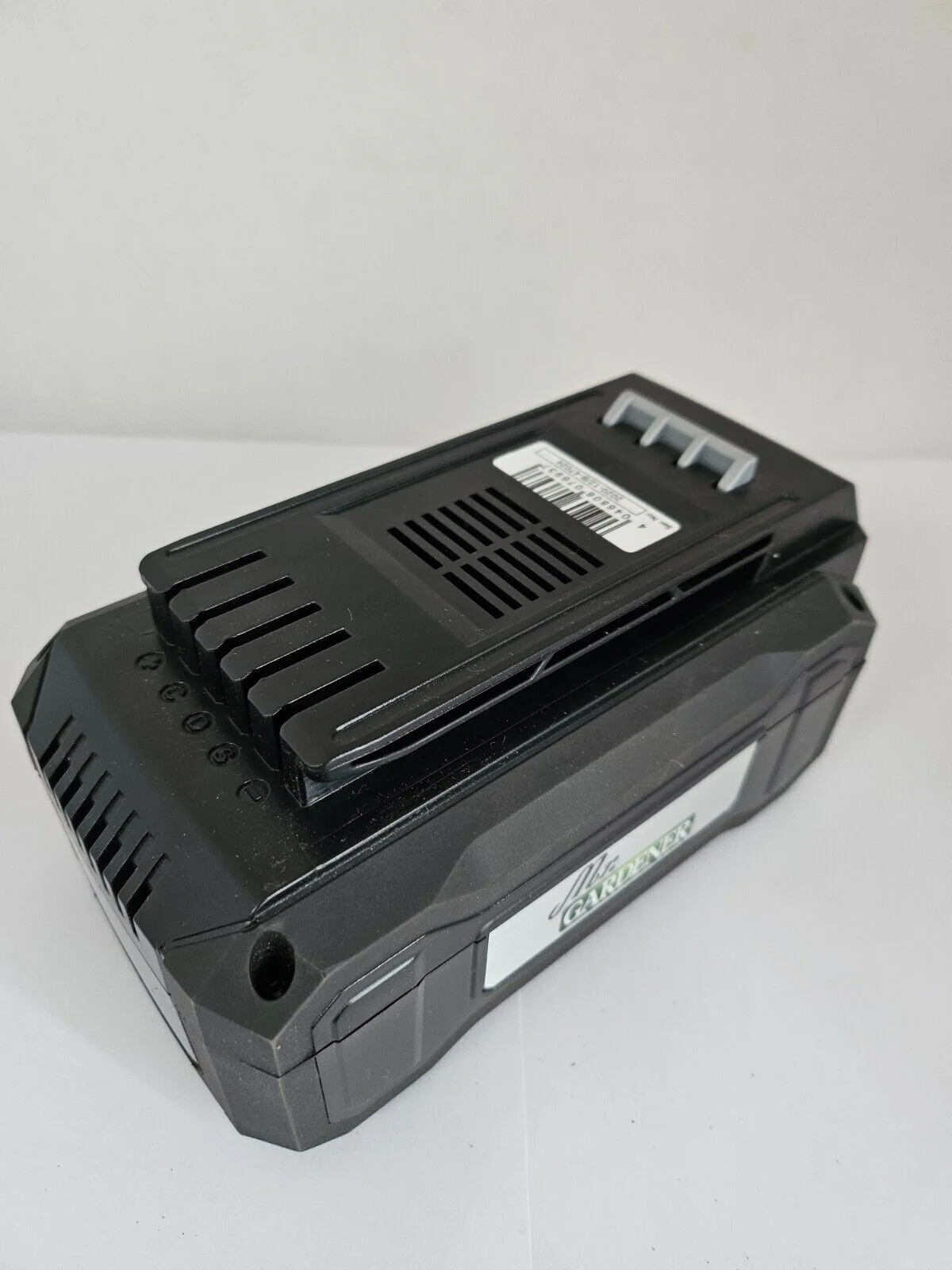 Mr. Gardener Akku 2025, 40 V, 2,5 Ah, 90 Wh – Lithium-Ionen. Neu.