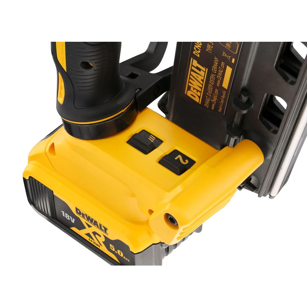 2025 Akku-Nagler und -Tacker 18V/2x5Ah Zwei Geschwindigkeiten 90mm – DeWALT DCN692P2-QW