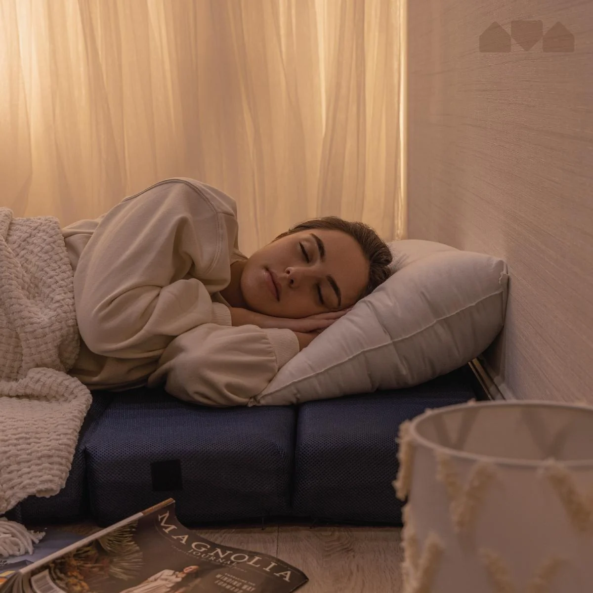 Milliard Dreifach faltbare Schaumstoffmatratze und Gästebettsofa (Einzelbett)