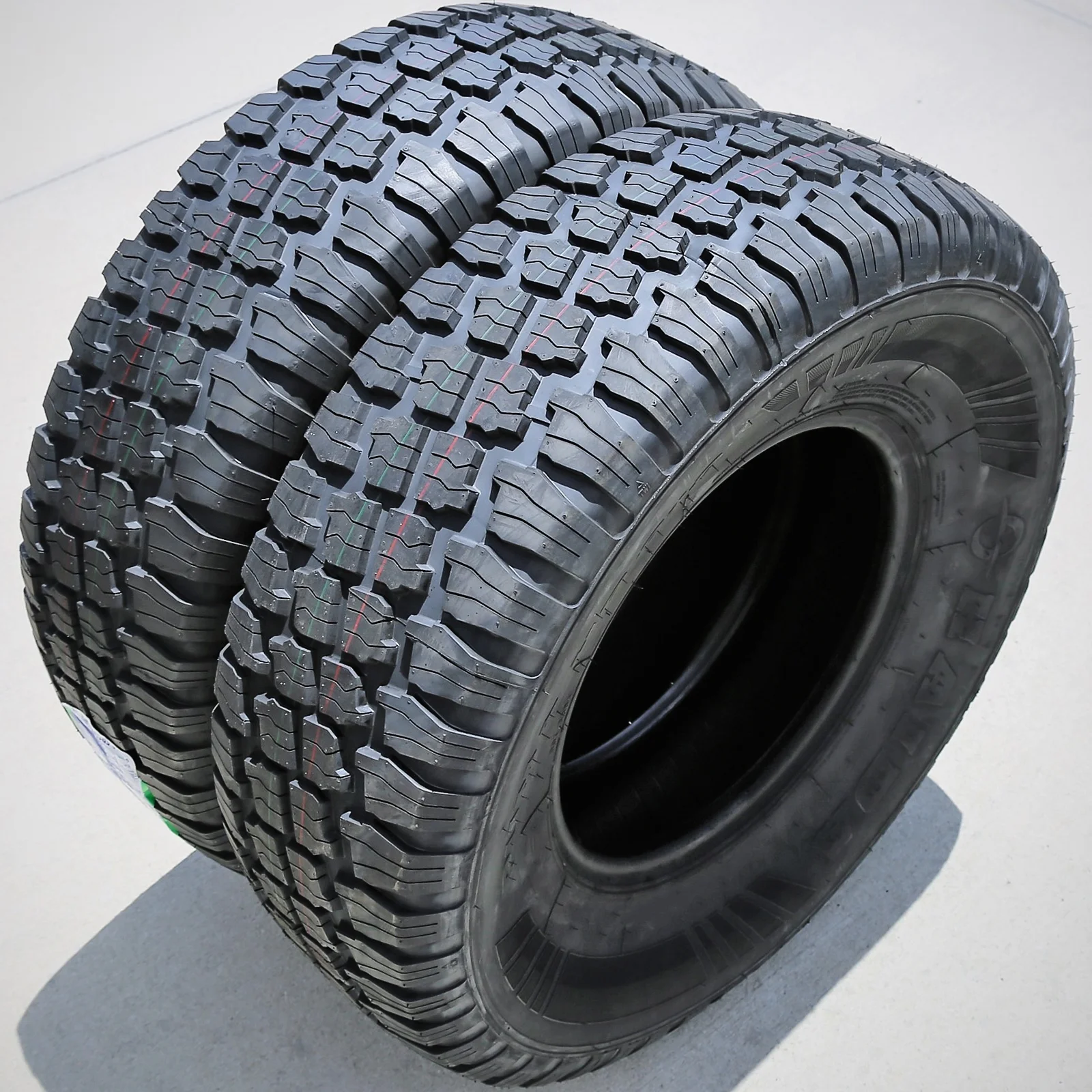 Satz mit 2 Haida Puma HD818 LT 235/75R15 104/101S 6-lagigen All-Terrain-Reifen. Tragfähigkeitsindex C. Profil: Mud/T.
